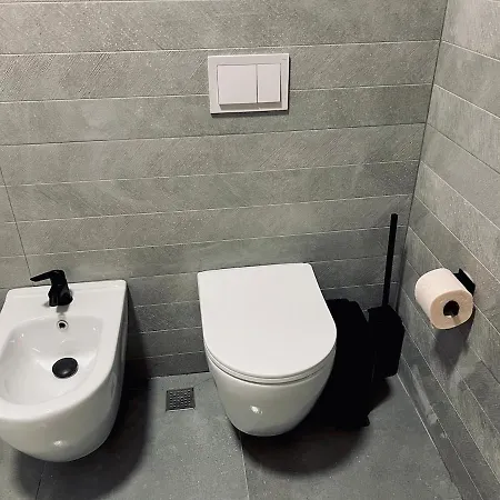 Veranda Tirana